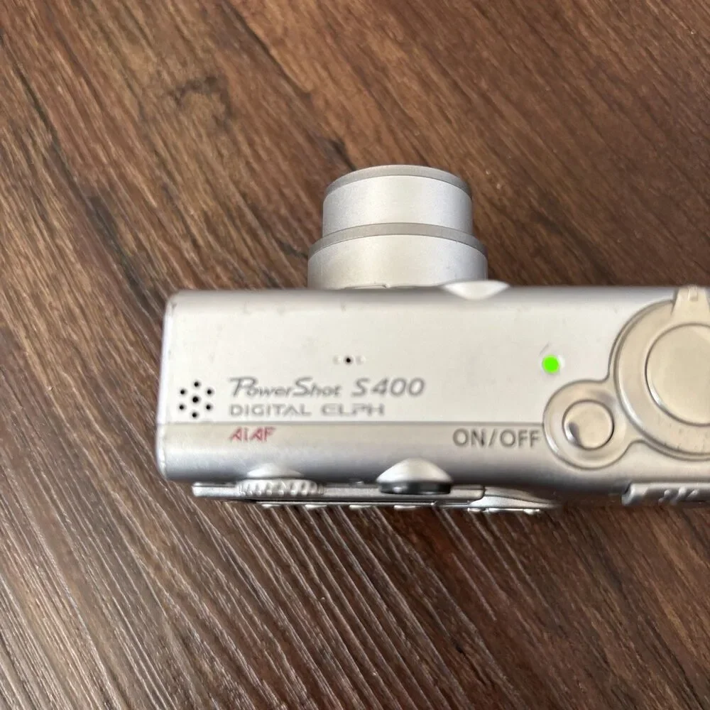 Canon PowerShot IXY 400 Elph Ultra Compact Digital Camera